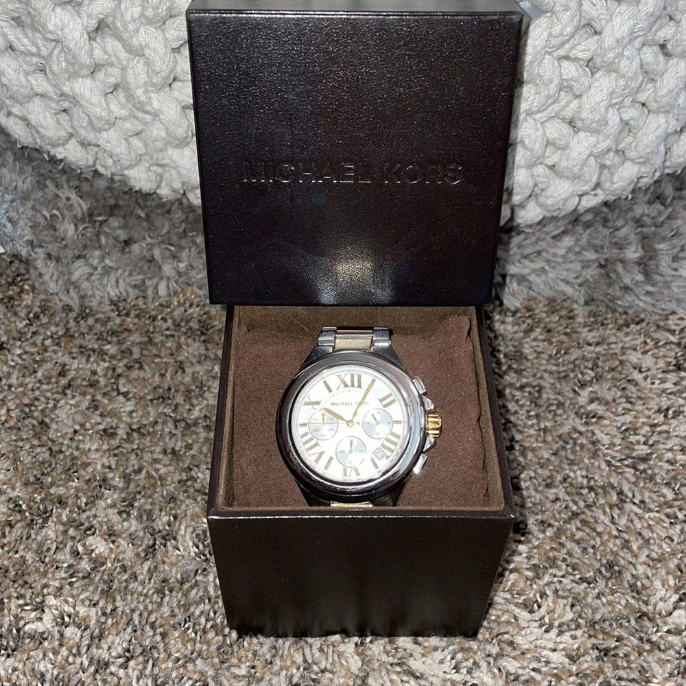Michael kors watch